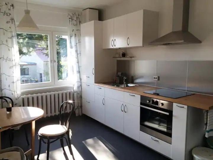Ferienwohnung Heil - Кеніґс-Вустергаузен Номер фото
