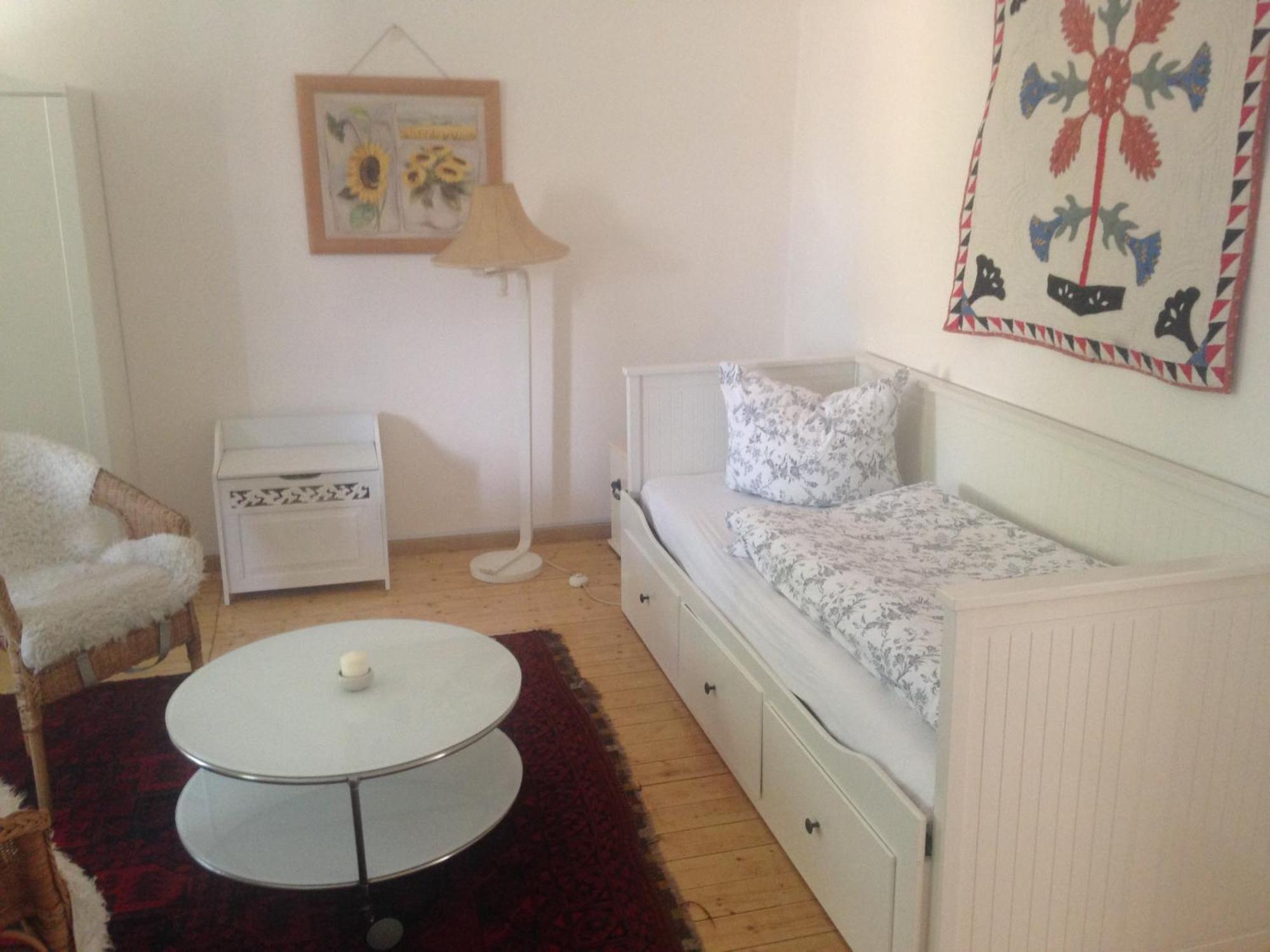 Ferienwohnung Heil - Кеніґс-Вустергаузен Номер фото